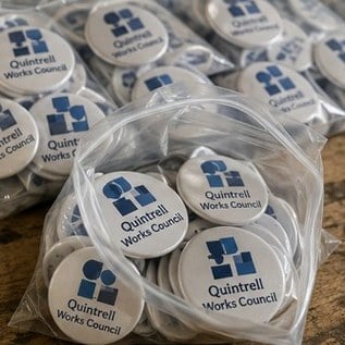 Customized campaign buttons for print brokers and political distributors